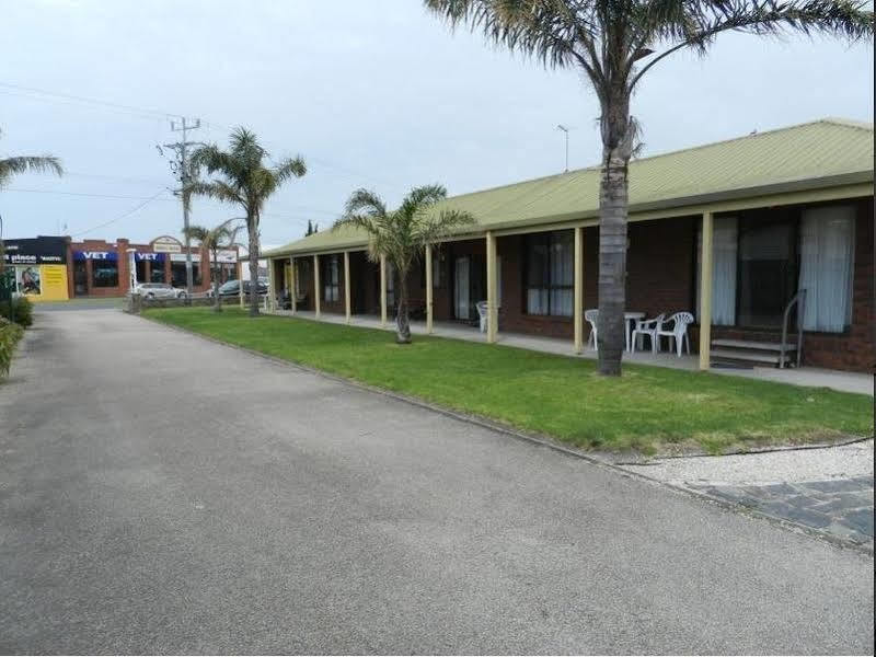Lakes Jakaranda Holiday Units Lakes Entrance Ngoại thất bức ảnh