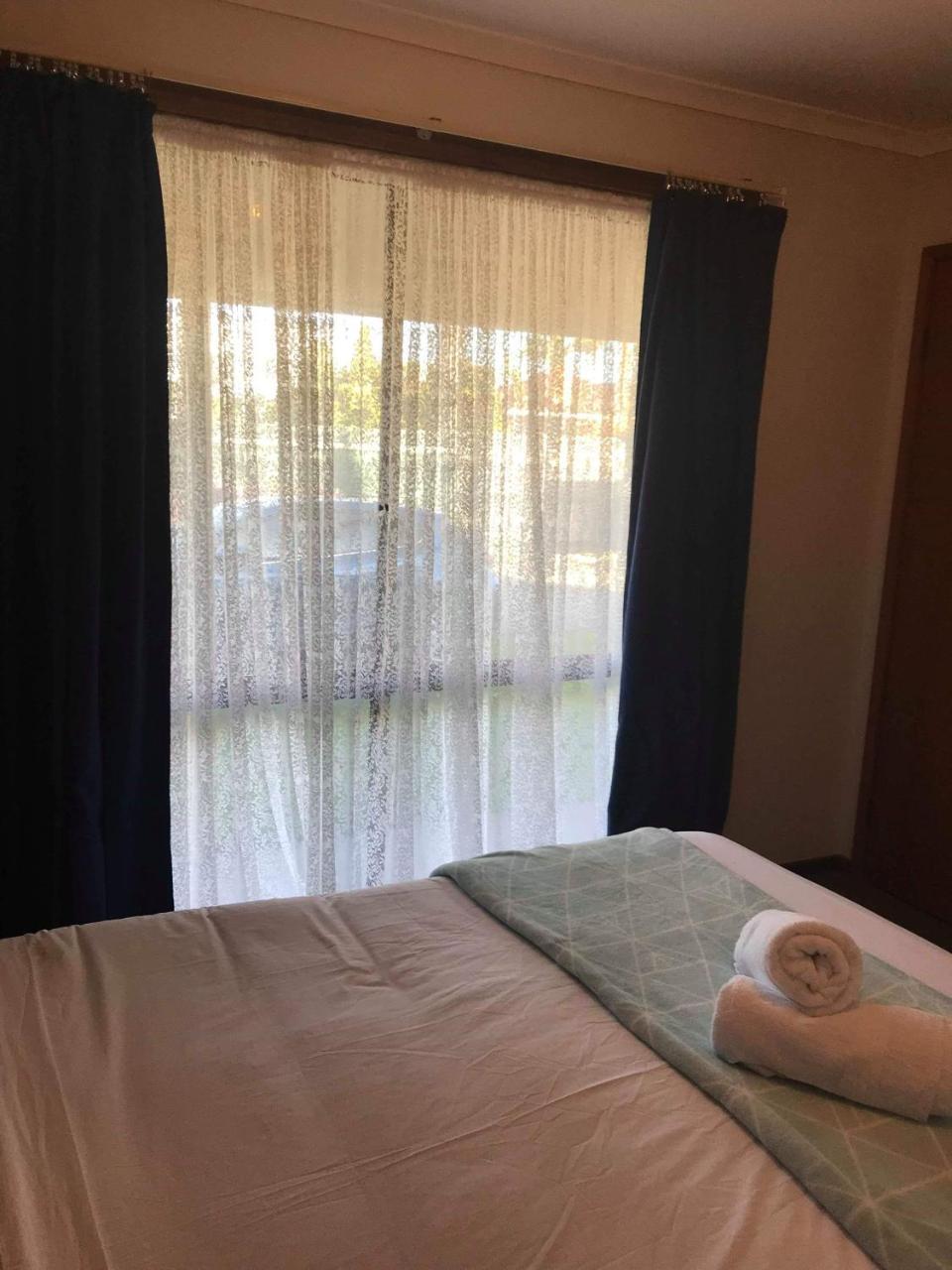 Lakes Jakaranda Holiday Units Lakes Entrance Ngoại thất bức ảnh