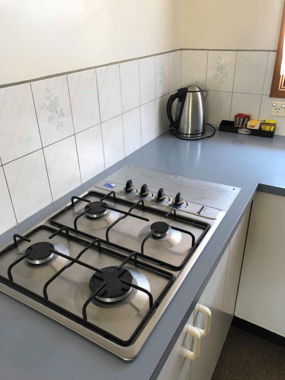 Lakes Jakaranda Holiday Units Lakes Entrance Ngoại thất bức ảnh