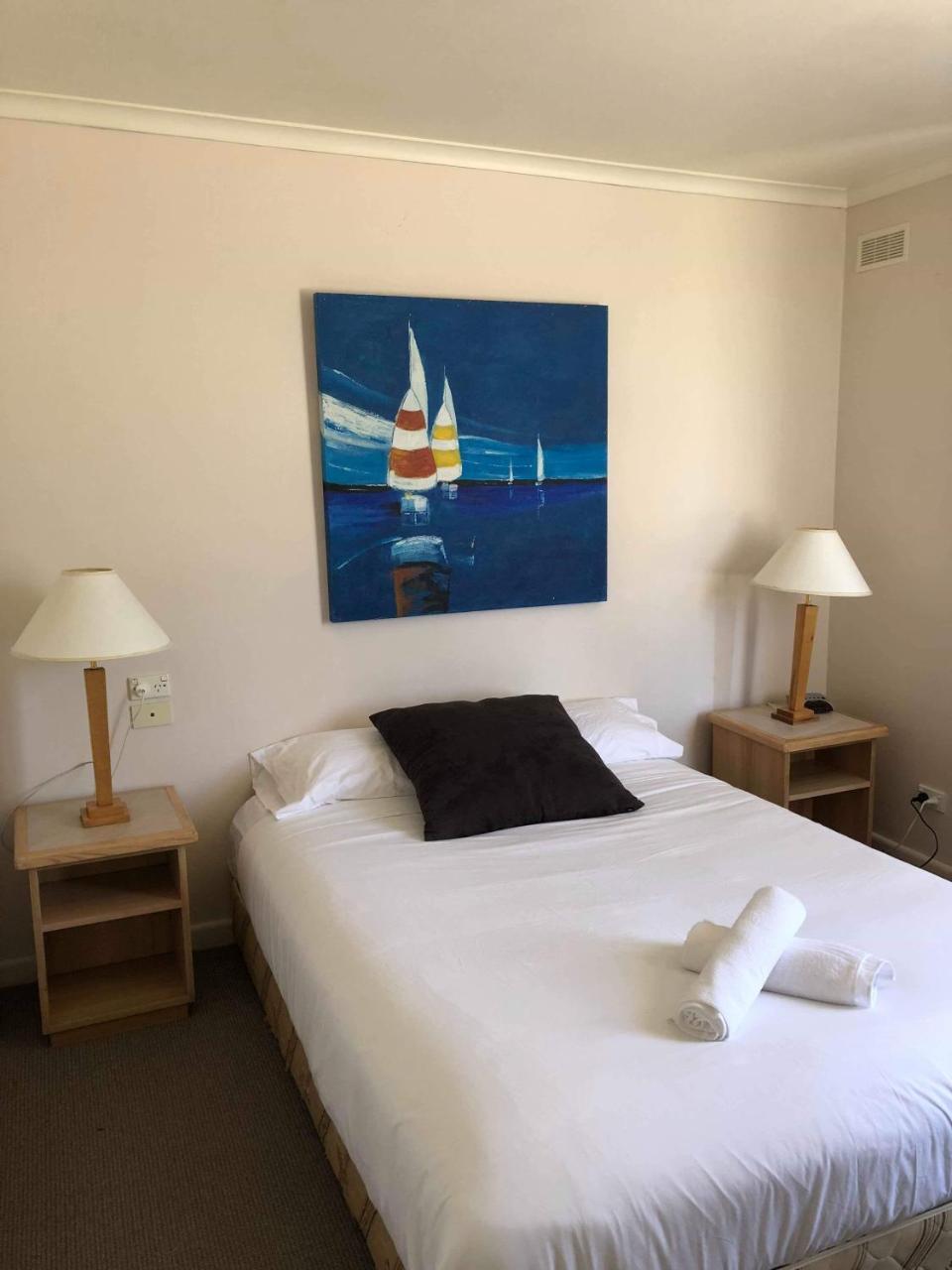 Lakes Jakaranda Holiday Units Lakes Entrance Ngoại thất bức ảnh